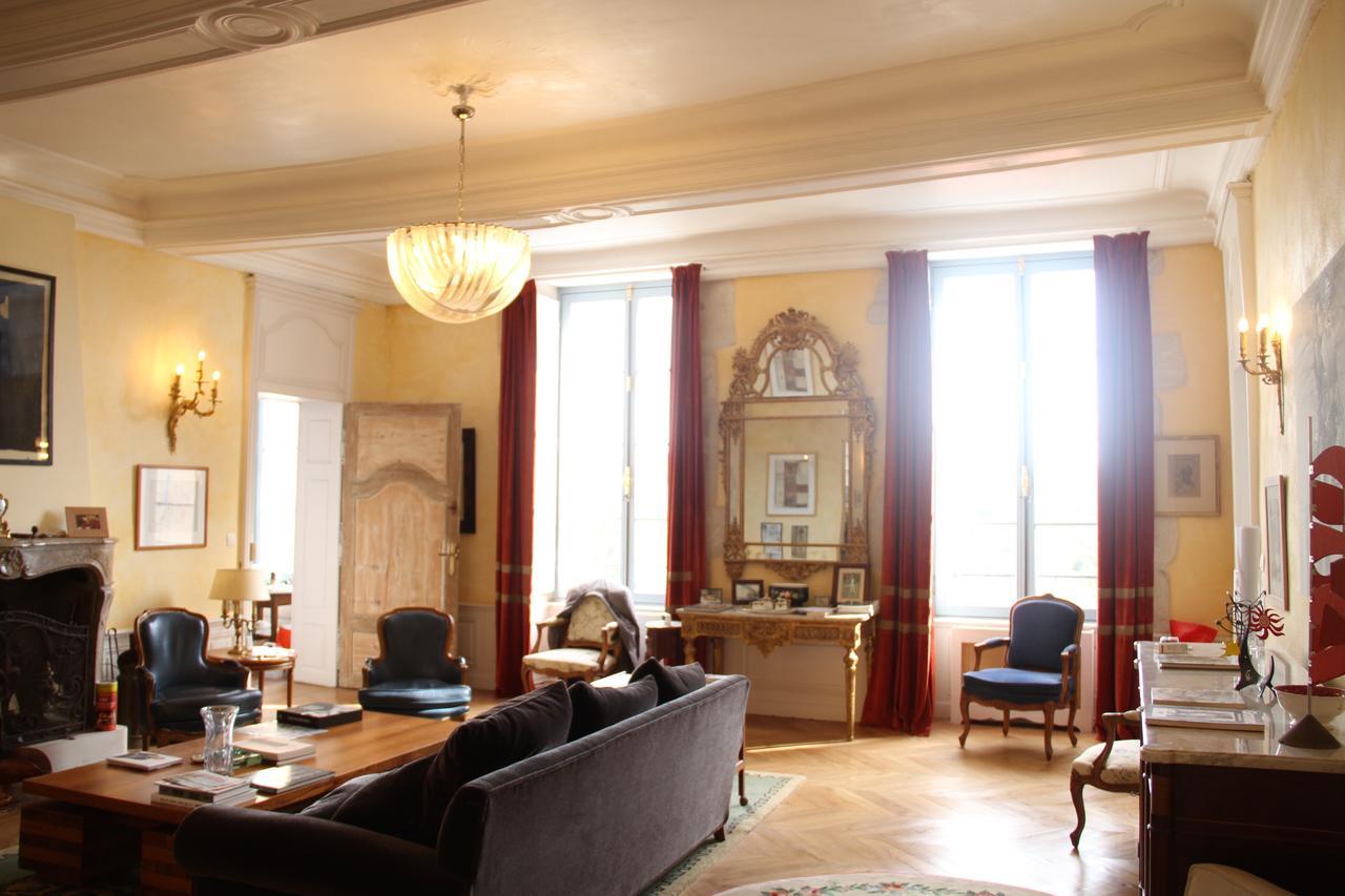 La Fontaignotte Bed & Breakfast Семюр-ан-Оксуа Екстериор снимка